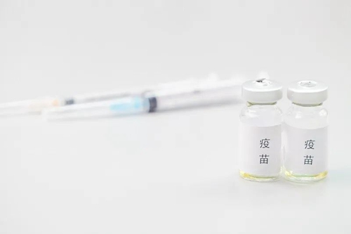 有 辉瑞 效率 疫苗 辉瑞：接种mRNA新冠疫苗加强针后有效率为95.6%