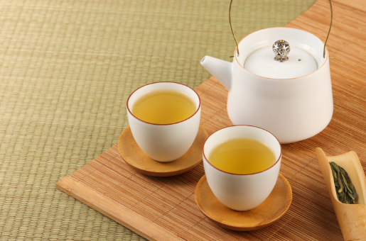 可以用茶或咖啡类饮品解酒